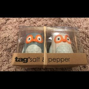Tag owl salt & pepper shakers brand new in package